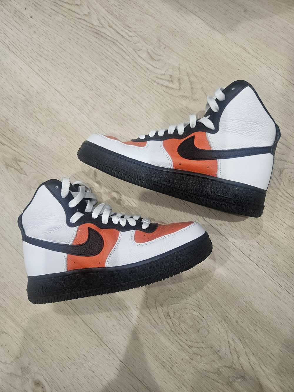 ⭐️NIKE AIR FORCE 1 HIGH TOP CUSTOM SHOES SZ 6 WOMEN⭐️